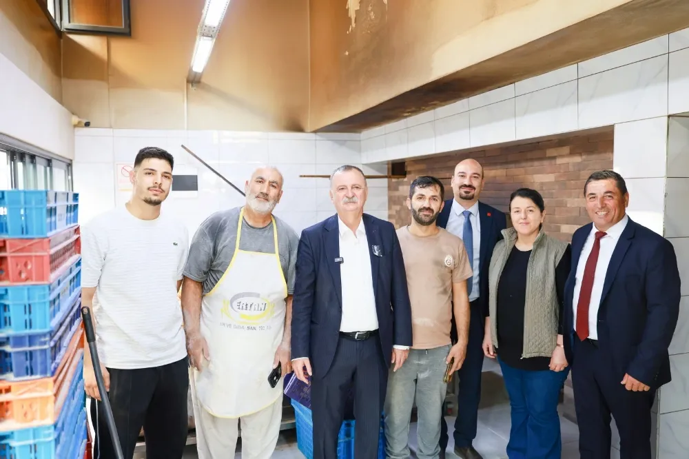 Başkan Balaban Yenimahalle Esnafını Ziyaret Etti