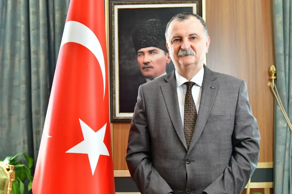 Başkan Balaban: “Atatürk’ün Vizyonu Yarınlarımıza Yön Veren Evrensel Bir Değerdir”