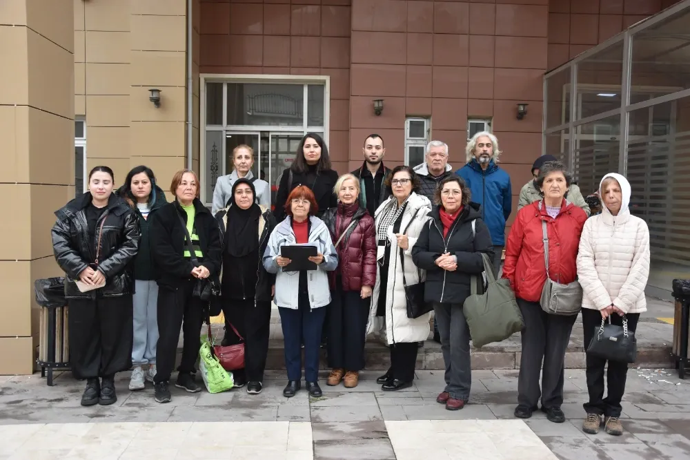 HAKDEM’den Manisa’daki sokak hayvanı kararlarına dava