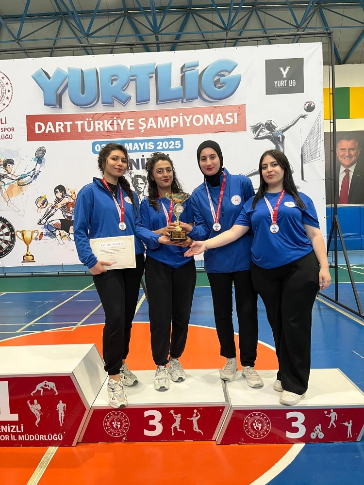  Manisalı Dartçılar Türkiye Üçüncüsü Oldu