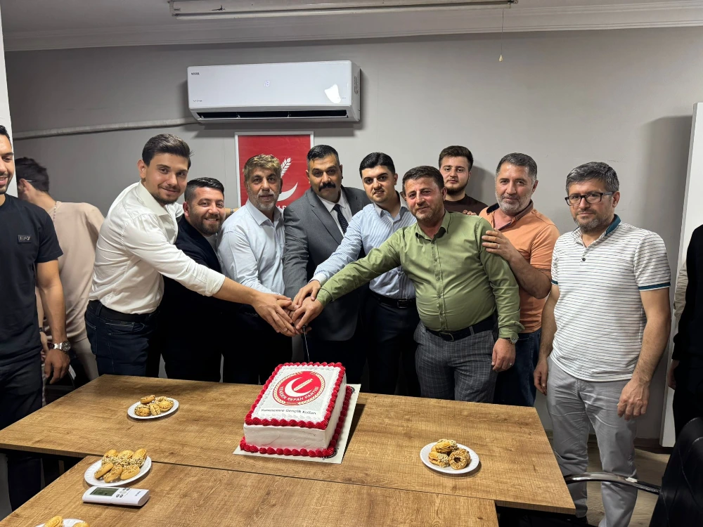 Yeniden Refah Yunusemre’de Gençlik Kollarına Taze Kan