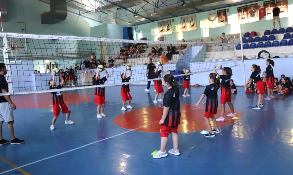 Turgutlu’da Yaz Spor Okulları ve Kültür Kurslarına Kayıtlar Sürüyor