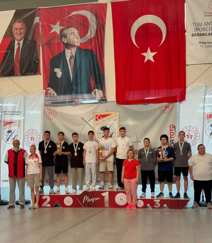 Manisalı Sporculardan Atıcılıkta Madalya Yağmuru