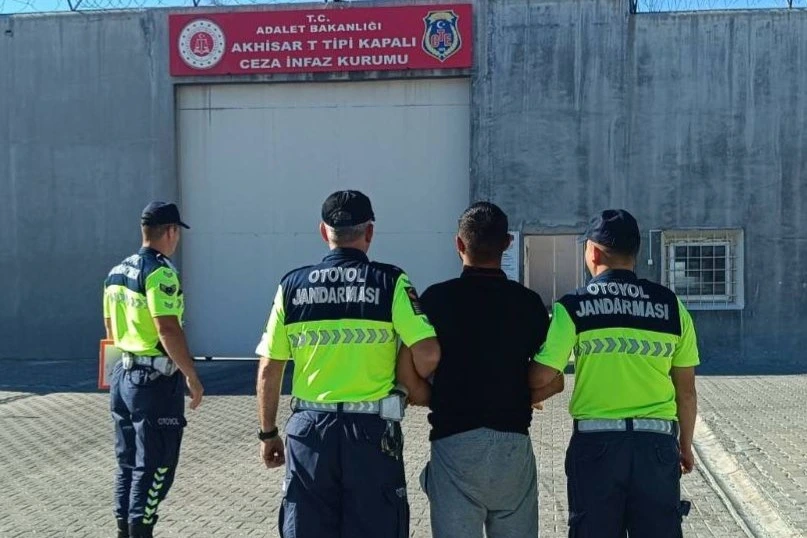 Manisa’da 27 Yıl Kesinleşmiş Hapis Cezası Olan Şahıs Yakalandı