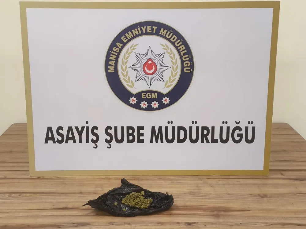 Kırkağaç’ta Jandarmadan Uyuşturucu ve Silah Operasyonu